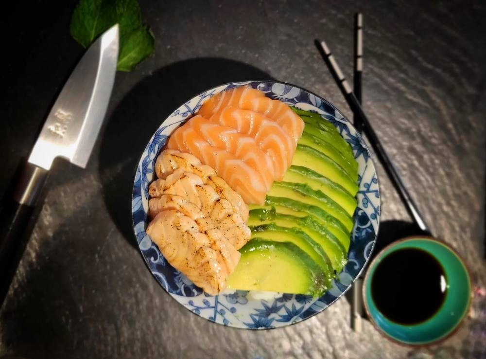 Chirashi Saumon, Saumon Braisé, Avocat